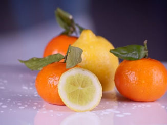 Apfelsine und Zitrone