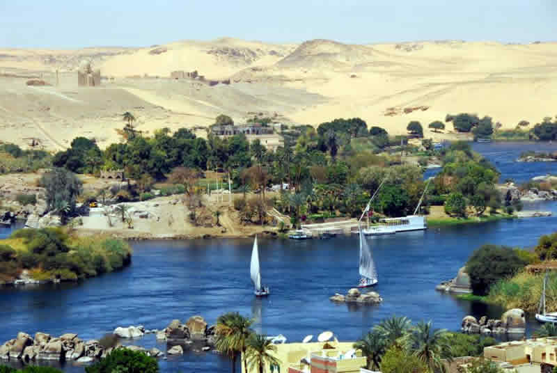 Mysterienschule von Echnaton Barbara Bessen Ägypten 2017.