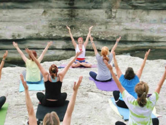 Frauen-Yoga-Kurse-Asana-women