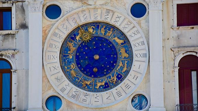 678-381-Sternzeichen-Uhr Sternzeichen-Uhr