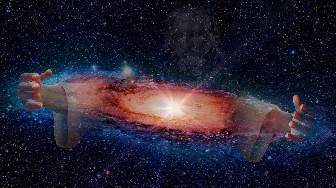 Symbolbild zu Karma: Mensch mit ausgebreiteten Armen vor Sternen und einer Galaxie