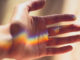 licht regenbogen hand