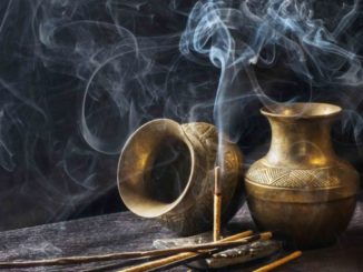 Räuchern energetische spirituelle Reinigung incense