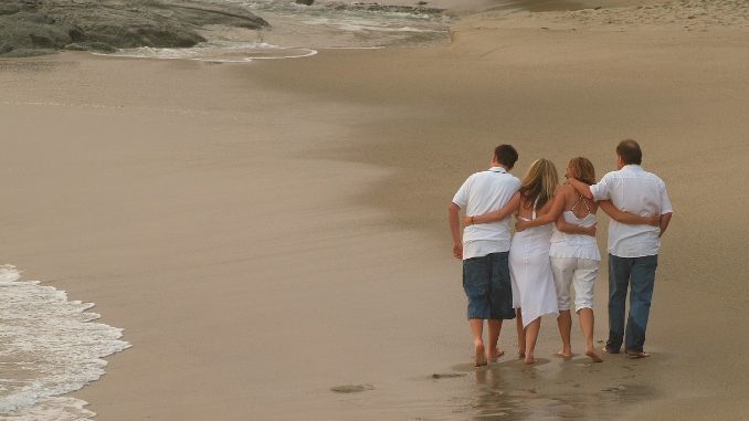 familie-meer strand family