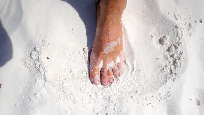 sand fuss foot