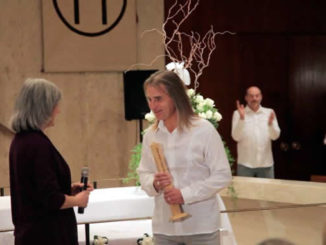 Braco receiving the Peace Pole award NYC 2012 award